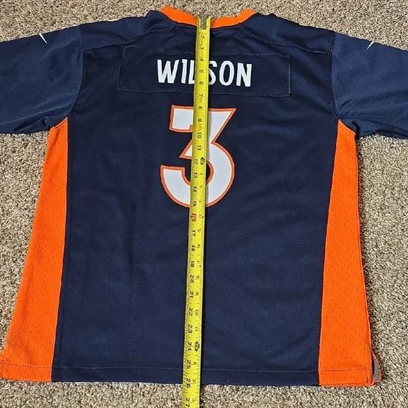 Nike NFL Youth Large Russell Wilson Jersey - Picture 9 of 9